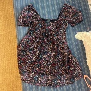 Multicolor babydoll dress in great condition